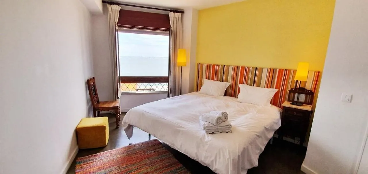 Ra Paraiso Lisbon Bed & Breakfast