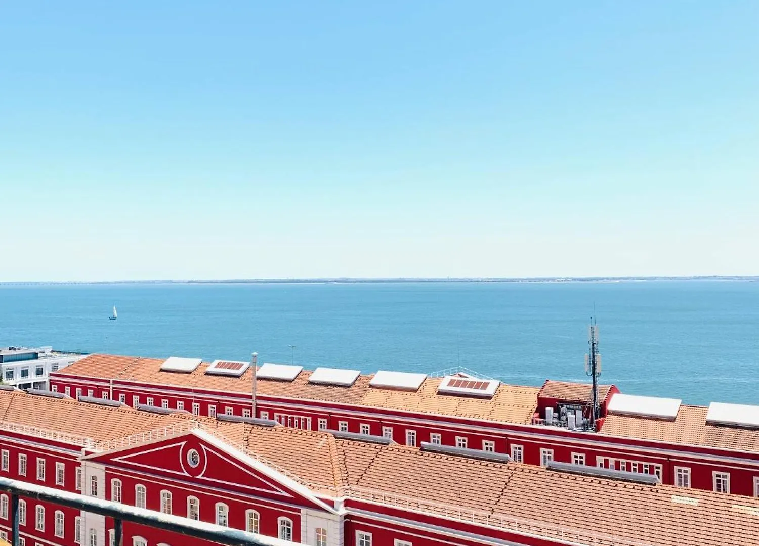 Bed & Breakfast Ra Paraiso Lisbon